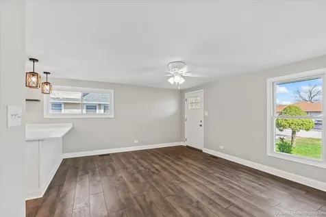 4059 West 90th Street Hometown IL 60456