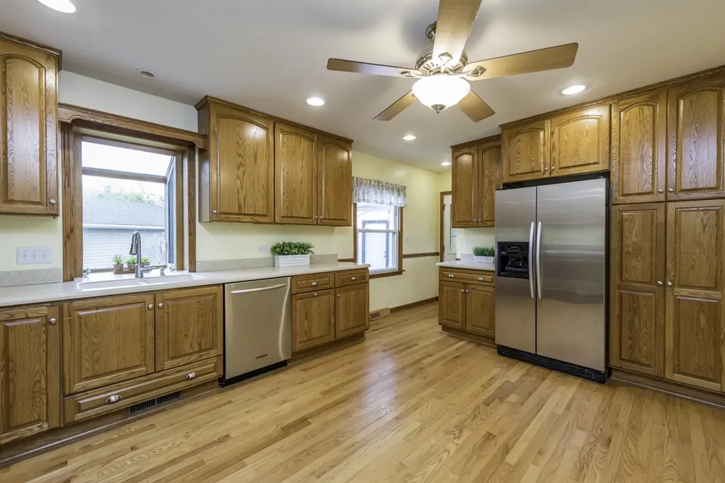 616 Highland Avenue Antioch IL 60002