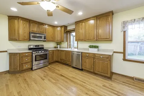 616 Highland Avenue Antioch IL 60002