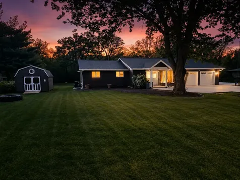 83 South Linden Drive Plano IL 60545