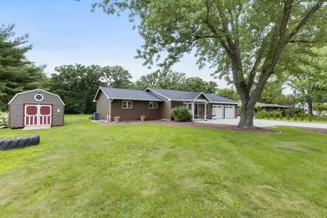 83 South Linden Drive Plano IL 60545