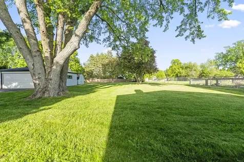 1049 Martingale Drive Bartlett IL 60103