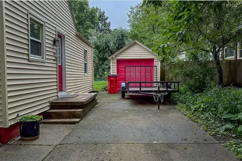 807 West John Street Champaign IL 61820