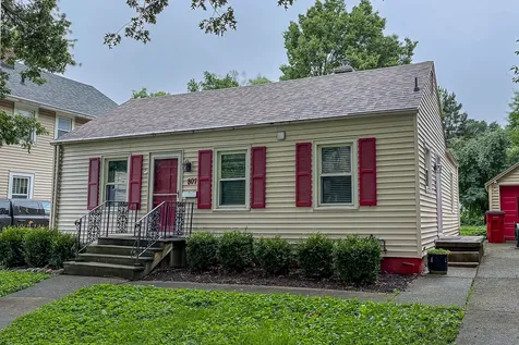 807 West John Street Champaign IL 61820