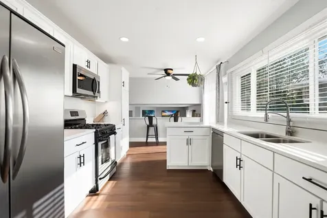 1034 Monterey Court University Park IL 60484