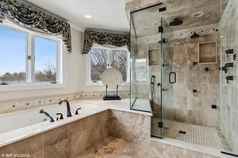 11 Moate Lane Barrington Hills IL 60010