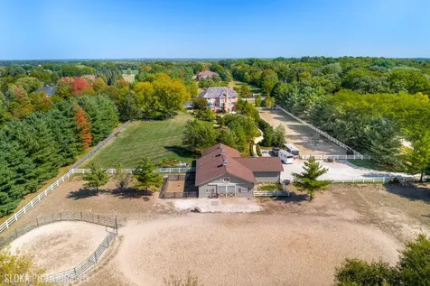 11 Moate Lane Barrington Hills IL 60010