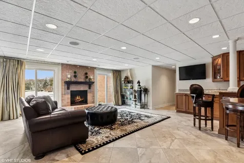 11 Moate Lane Barrington Hills IL 60010