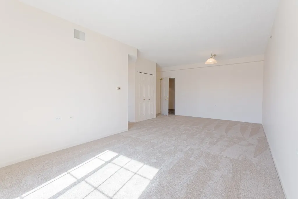 2000 Randi Drive Aurora IL 60504