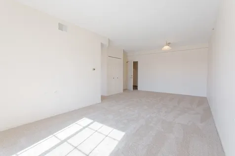 2000 Randi Drive Aurora IL 60504