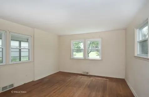 645 Pleasant Street Woodstock IL 60098