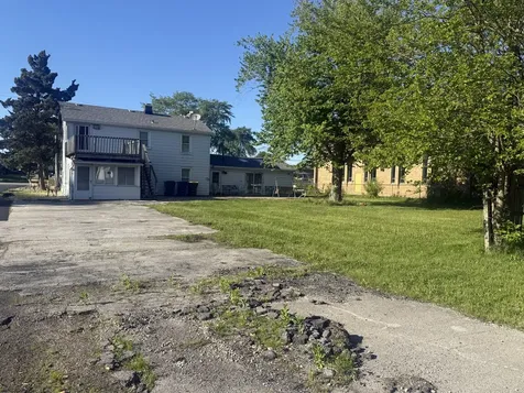 2869 Glenwood Lansing Road Lynwood IL 60411
