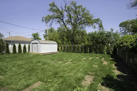 8415 North Clifton Avenue Niles IL 60714