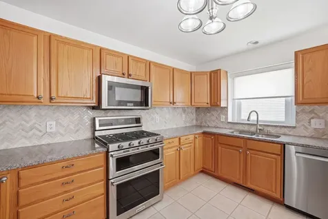 230 Wendy Street Sycamore IL 60178