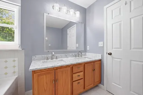 230 Wendy Street Sycamore IL 60178