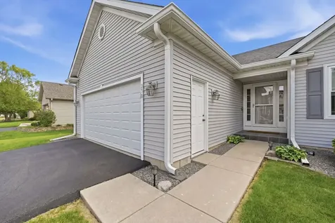 230 Wendy Street Sycamore IL 60178
