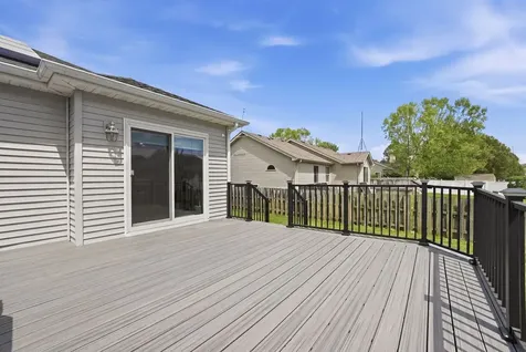 230 Wendy Street Sycamore IL 60178