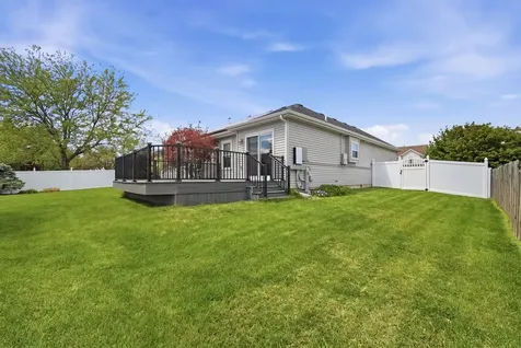230 Wendy Street Sycamore IL 60178