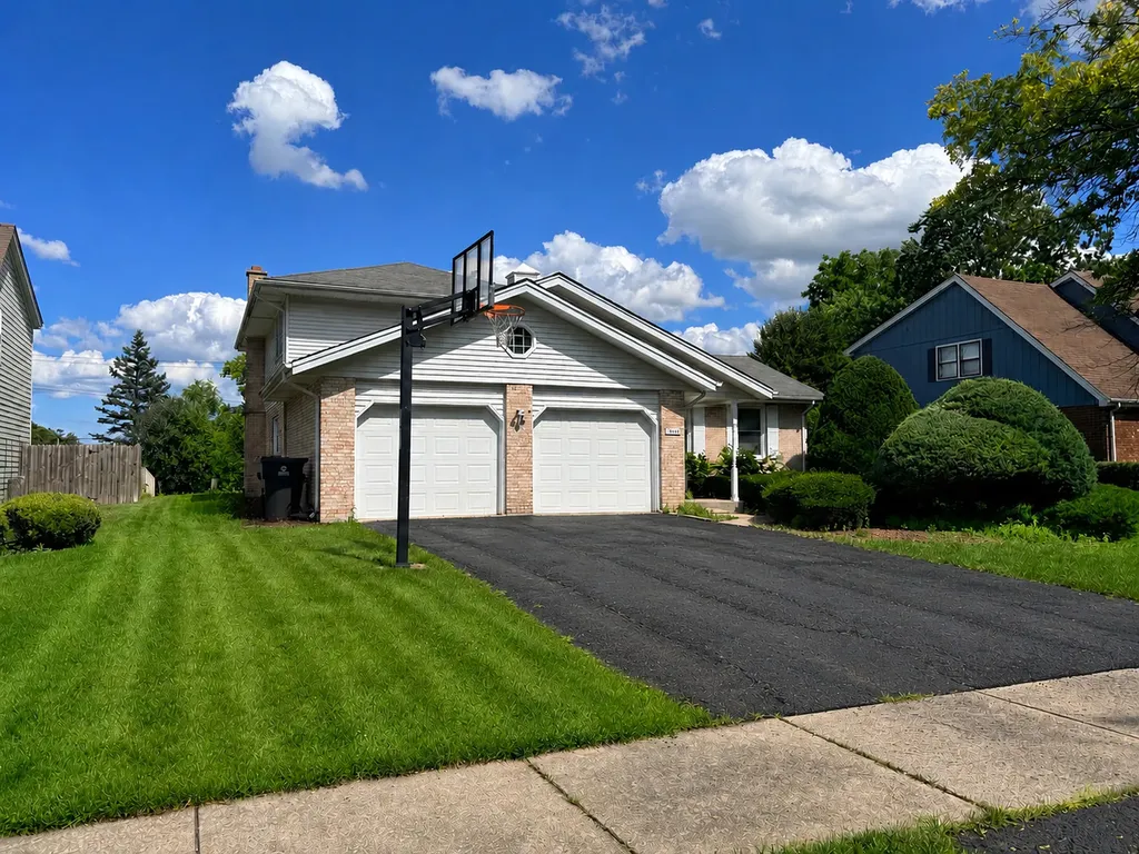 1613 Tina Lane Flossmoor IL 60422
