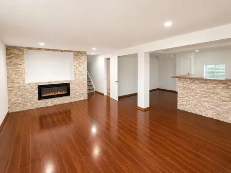 1613 Tina Lane Flossmoor IL 60422