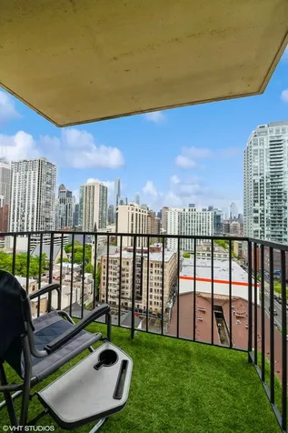 1212 North La Salle Drive Chicago IL 60610