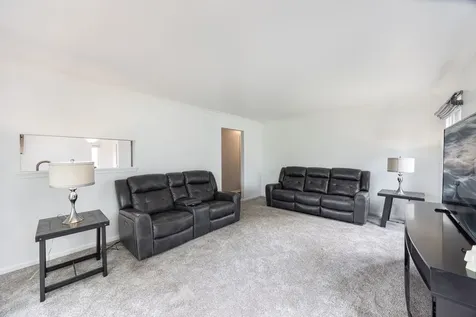 1237 East Greystone Drive Round Lake Beach IL 60073