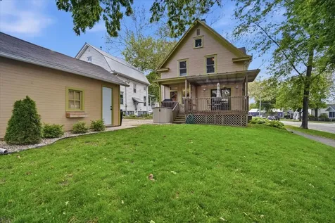 1511 North Lee Street Bloomington IL 61701