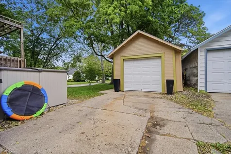 1511 North Lee Street Bloomington IL 61701