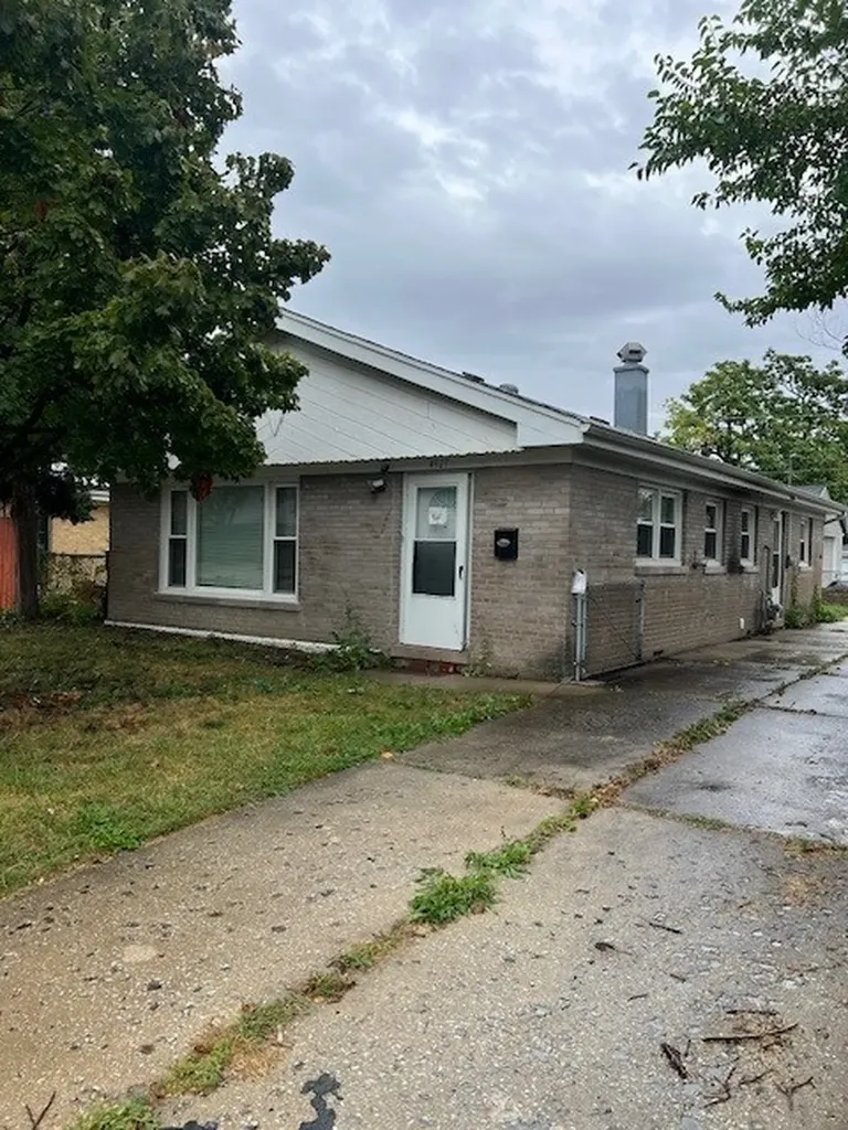 4327 Eberly Avenue Brookfield IL 60513
