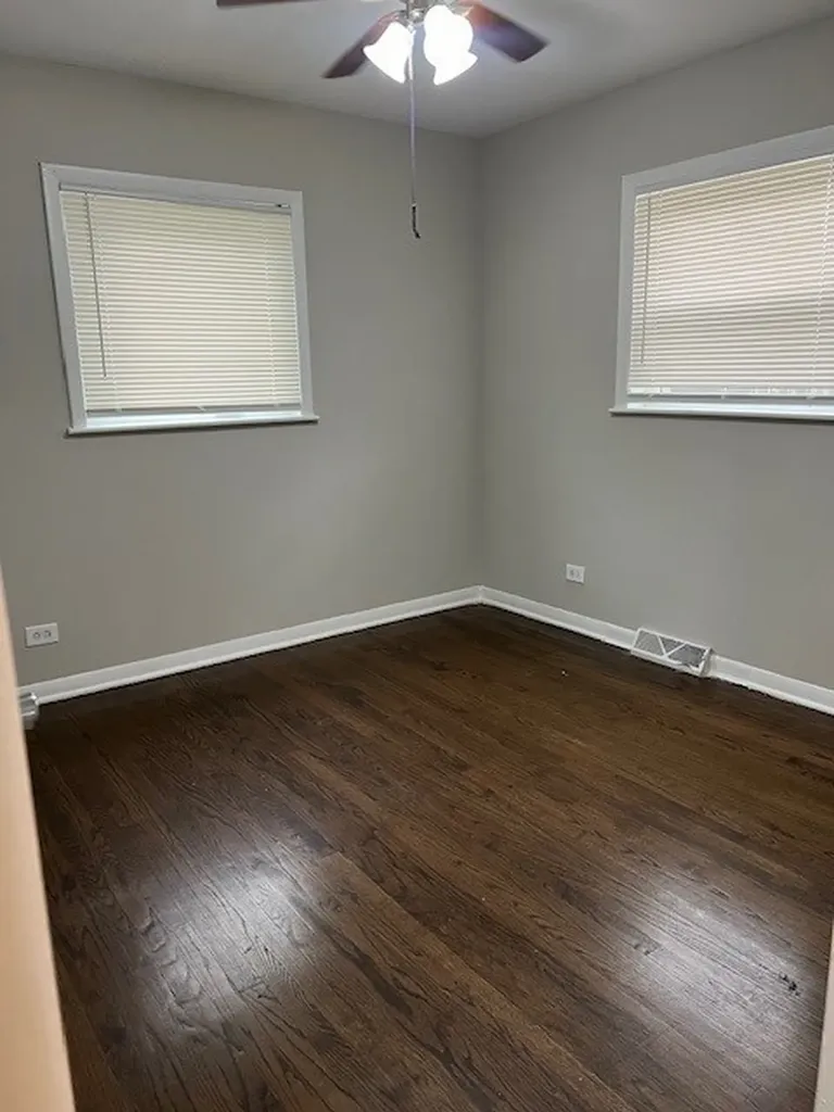 4327 Eberly Avenue Brookfield IL 60513