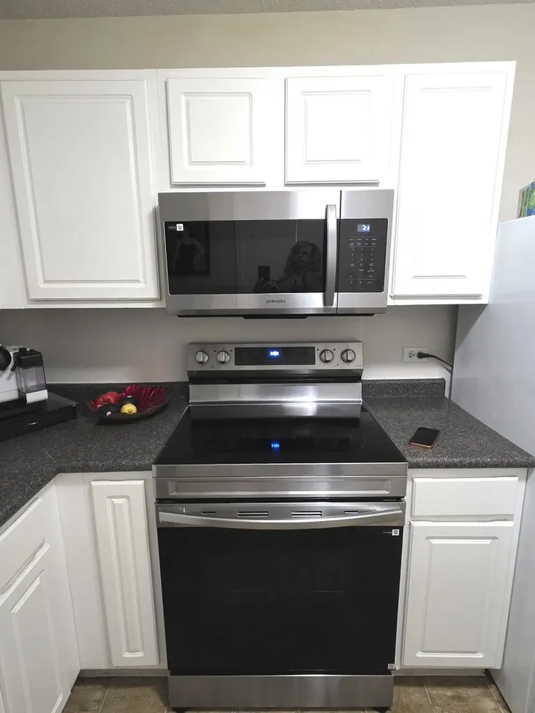 10 East Ontario Street Chicago IL 60611