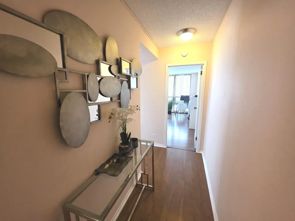 10 East Ontario Street Chicago IL 60611
