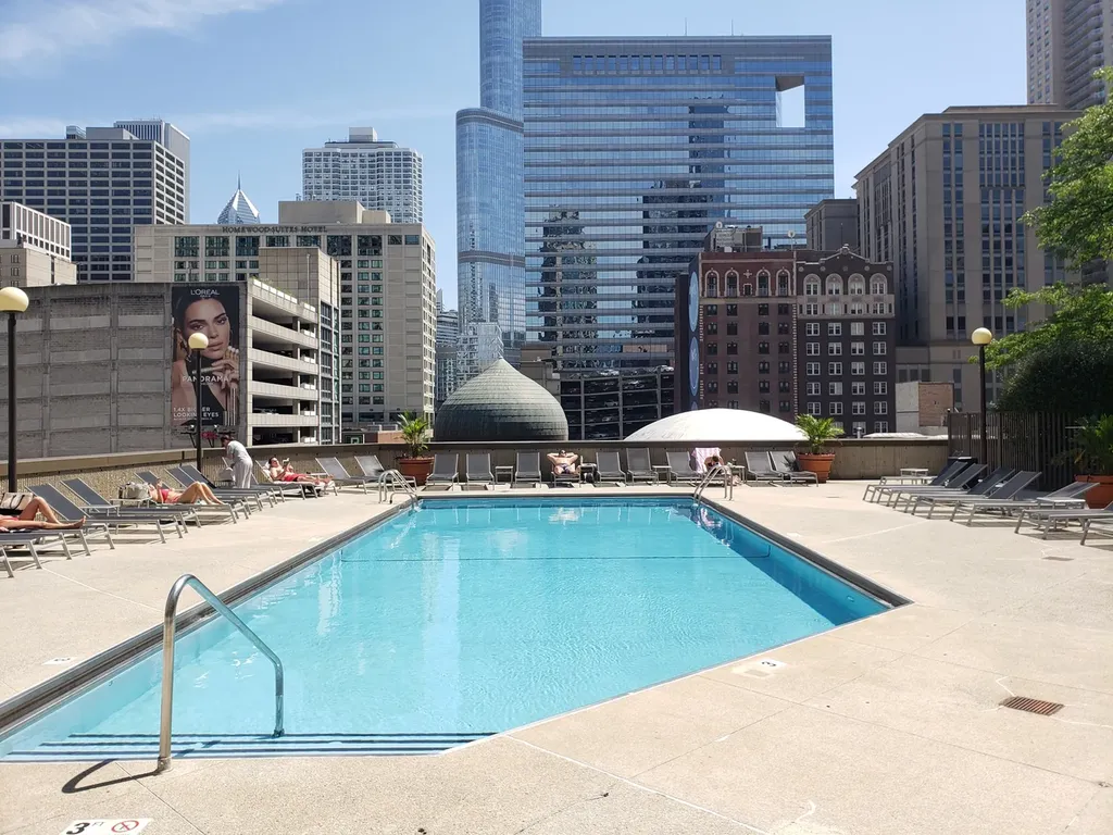 10 East Ontario Street Chicago IL 60611