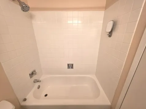 10 East Ontario Street Chicago IL 60611