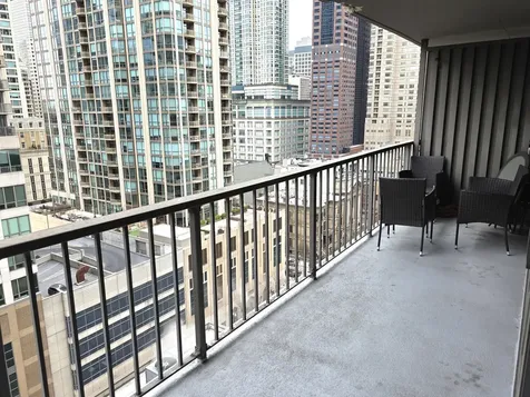 10 East Ontario Street Chicago IL 60611