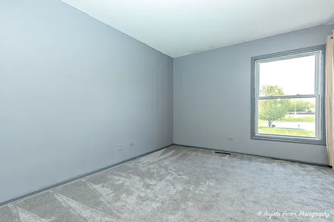 1402 Inverrary Lane Deerfield IL 60015