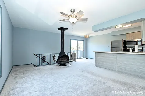 1402 Inverrary Lane Deerfield IL 60015