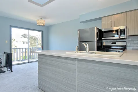 1402 Inverrary Lane Deerfield IL 60015