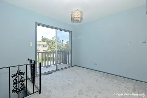 1402 Inverrary Lane Deerfield IL 60015