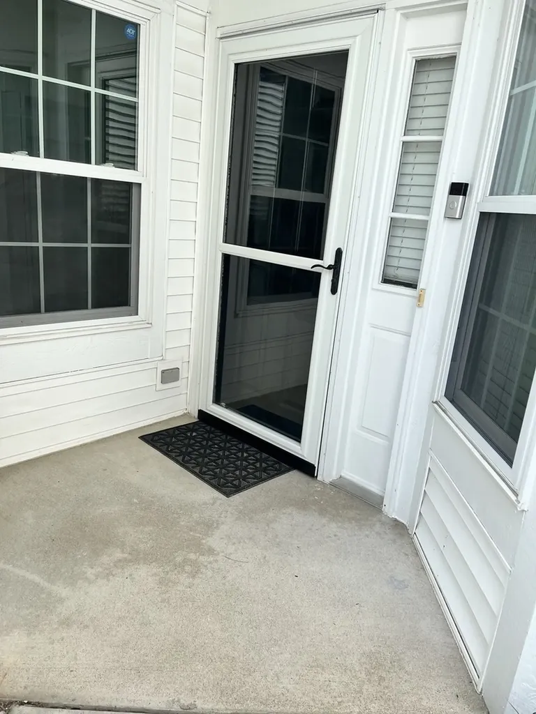 648 Springwood Drive Joliet IL 60431