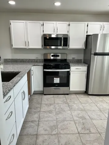 648 Springwood Drive Joliet IL 60431