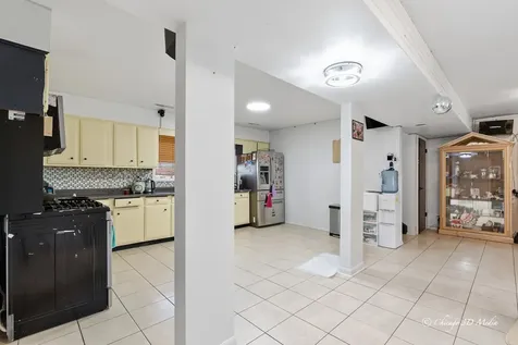 2627 Dana Avenue Waukegan IL 60087