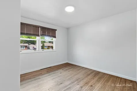 2627 Dana Avenue Waukegan IL 60087
