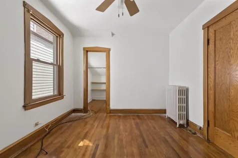 3456 North Whipple Street Chicago IL 60618