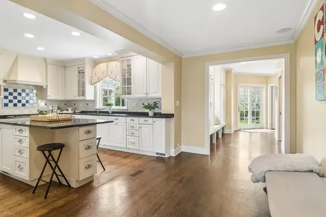 630 South Beverly Lane Arlington Heights IL 60005