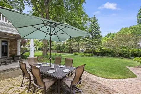 630 South Beverly Lane Arlington Heights IL 60005