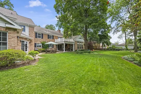 630 South Beverly Lane Arlington Heights IL 60005