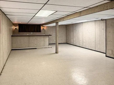 11142 South Sawyer Avenue Chicago IL 60655