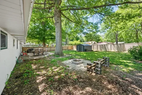 317 Terrace Drive Sycamore IL 60178