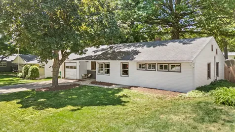 317 Terrace Drive Sycamore IL 60178